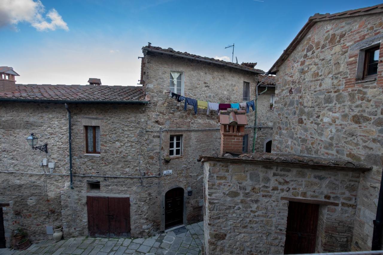 La Casetta Nel Borgo Castelnuovo di Val di Cecina Luaran gambar
